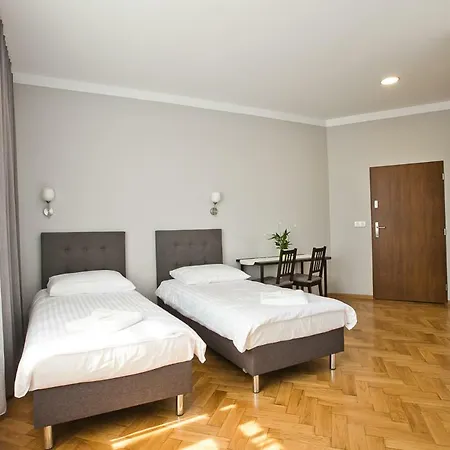 Апартаменты R&b *